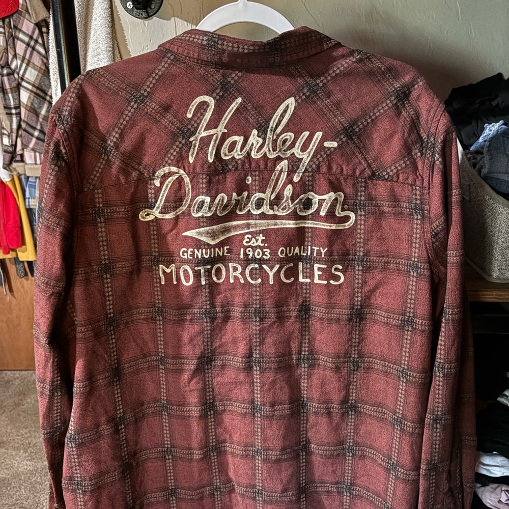 Harley-Davidson Red and Brown Shirt
